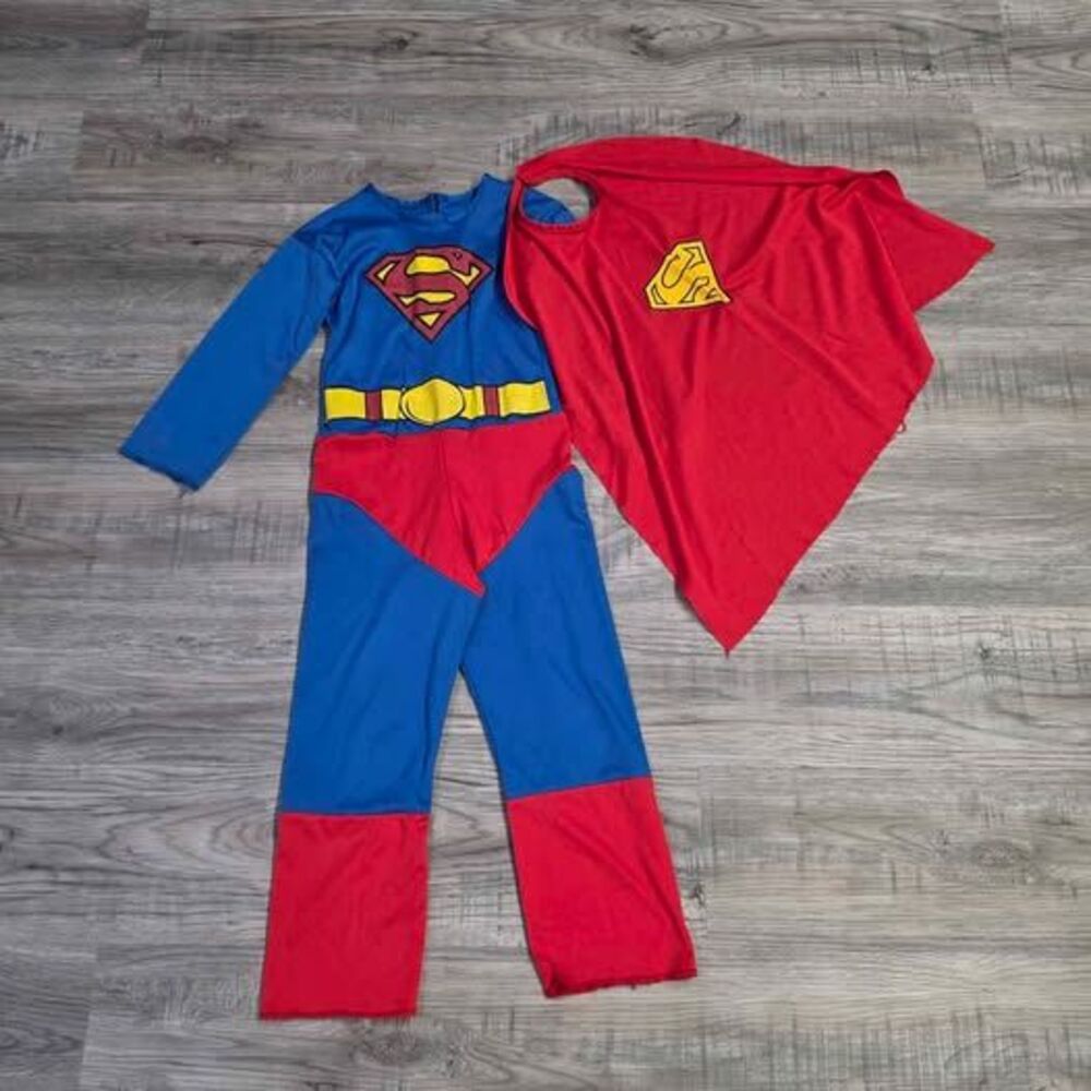 Rubie's Costume Co. Superman Costume with Cape